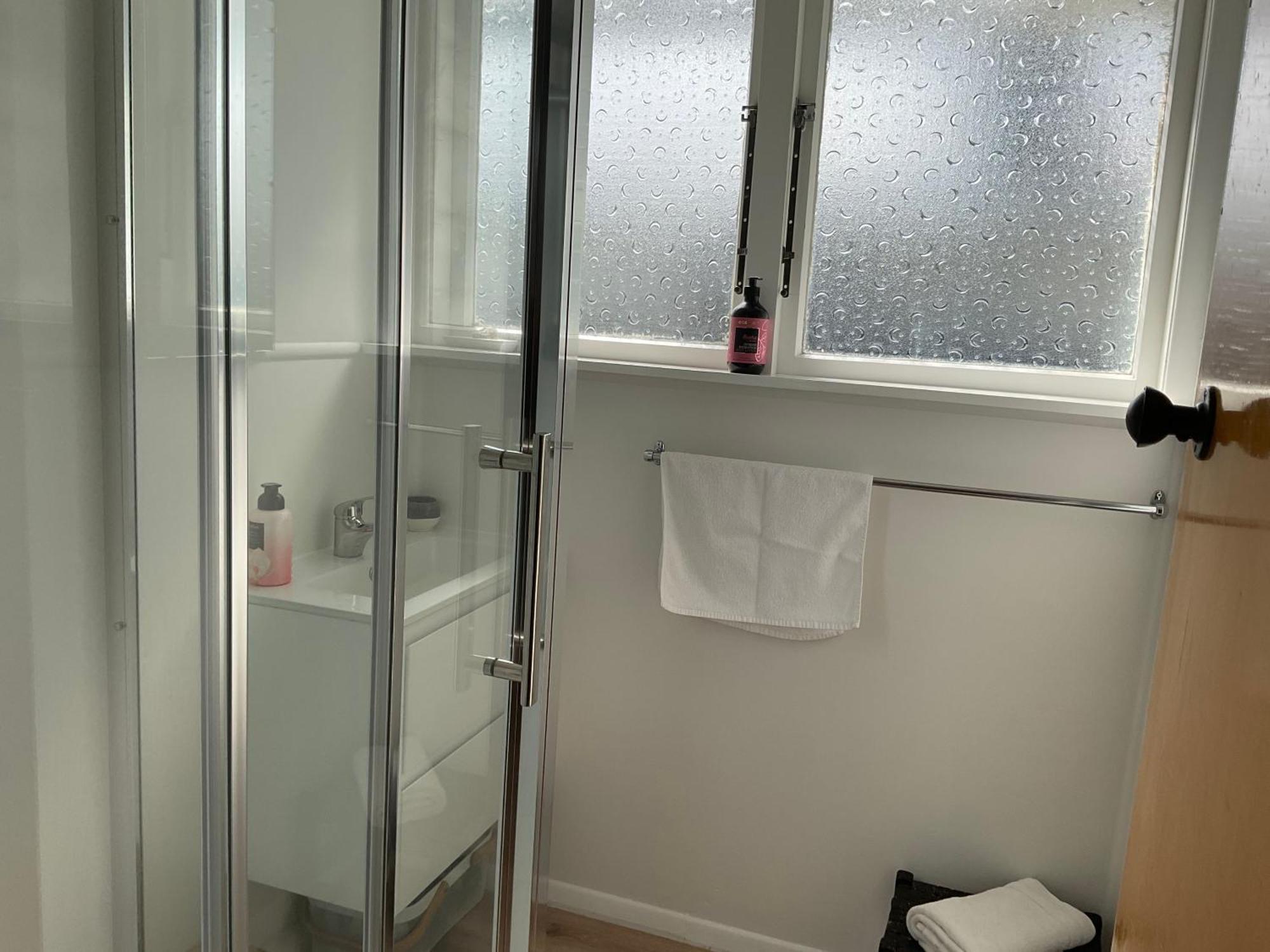 Turangi Home Family Size Таупо Экстерьер фото